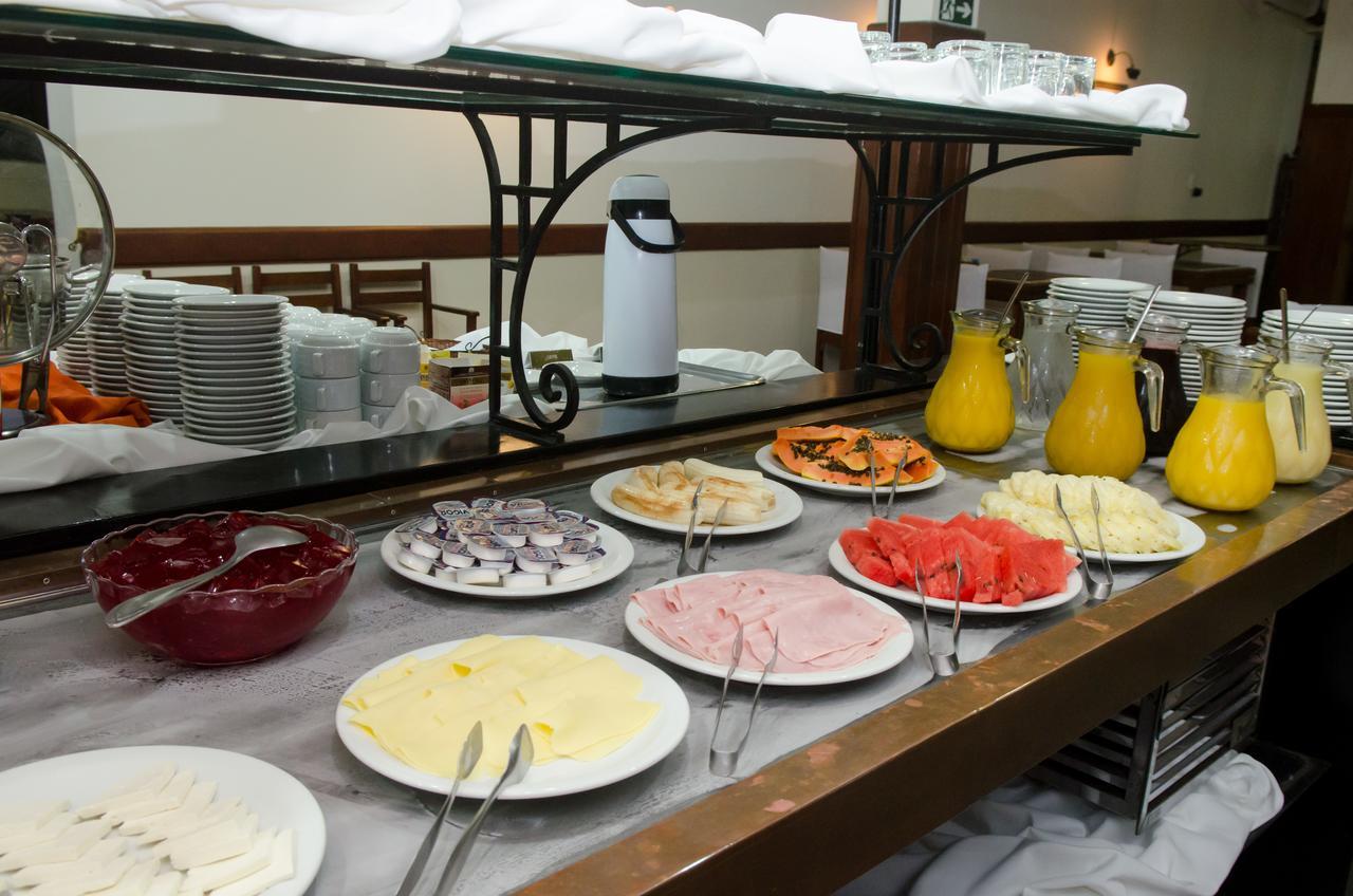 Samba Betim Hotel Eksteriør billede