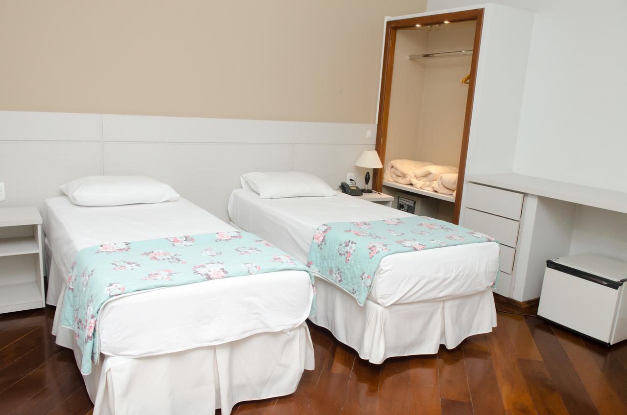 Samba Betim Hotel Eksteriør billede